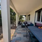 Apartamento F3 Rdc Jardin Clôt Et Piscine Privatifs, Proche Toutes Activités !