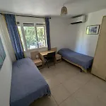 F3 Rdc Jardin Clôt Et Piscine Privatifs, Proche Toutes Activités ! Apartamento Agde