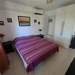 Apartamento F3 Rdc Jardin Clôt Et Piscine Privatifs, Proche Toutes Activités ! Agde