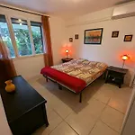 F3 Rdc Jardin Clôt Et Piscine Privatifs, Proche Toutes Activités ! Apartamento *