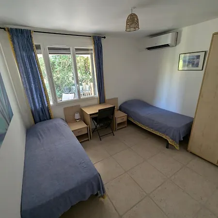 Calme Proche Toutes Activites, F3 Avec Parking, Jardin, Piscine, Wifi, Clim Dans Propriete Privee Apartment Agde